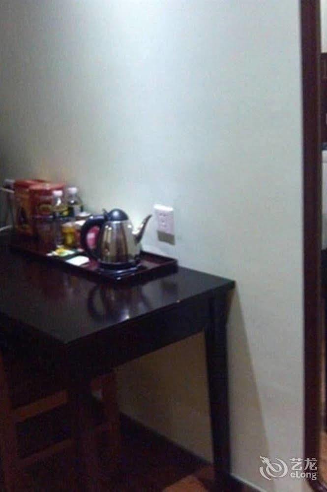 Zhanjiang Joyful Hotel Zhenhai  エクステリア 写真